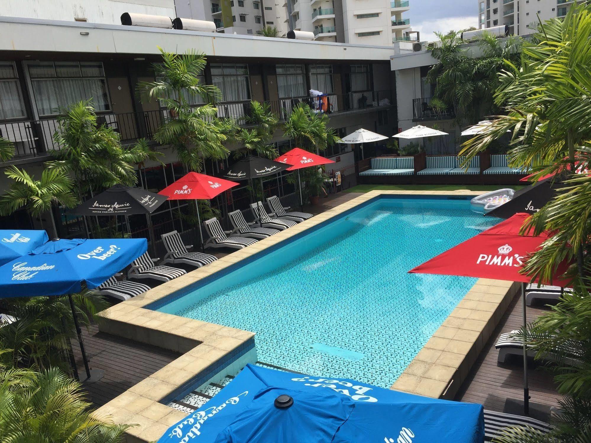 The Cavenagh Hotel Darwin Exterior photo